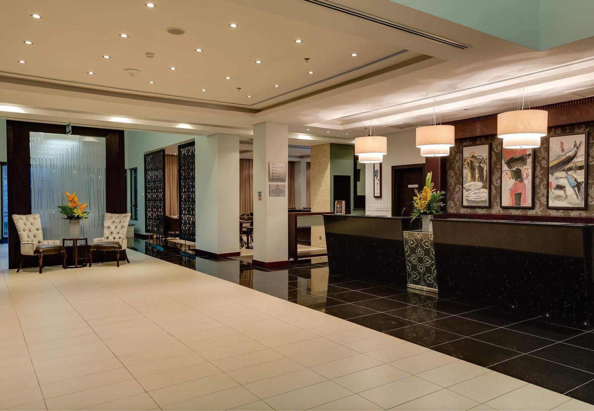 Alliance Hotel By Eagles Sekondi-Takoradi Экстерьер фото